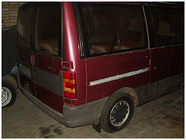 azlkbus-1.jpg