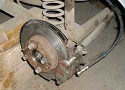 reardiscbrake_nissan_8.jpg